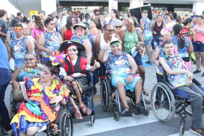 Bloco Portadores da Folia desfila no dia 6 de fevereiro
