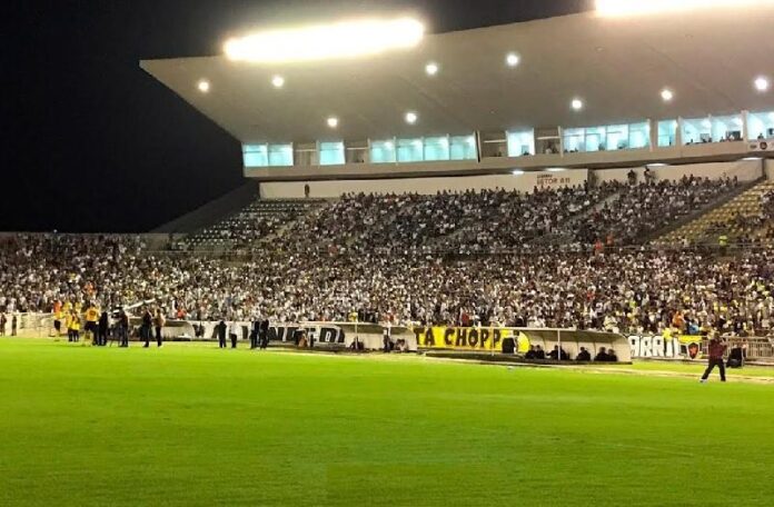 Estádio Almeidão deve aumentar capacidade de público para jogo do Flamengo dia 21 de janeiro