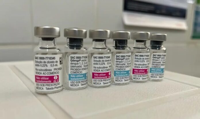 Ministério da Saúde detalha estratégia de vacinação contra dengue