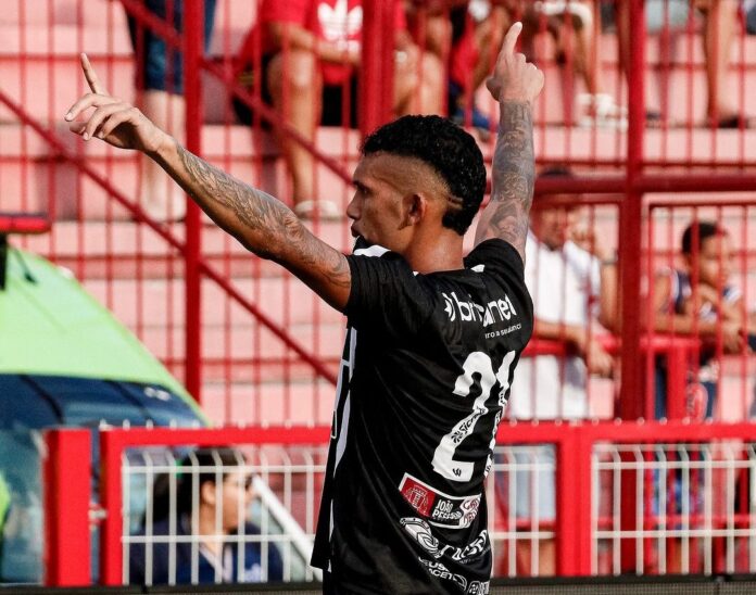 Botafogo-PB vence o Náutico fora de casa pela Copa do Nordeste