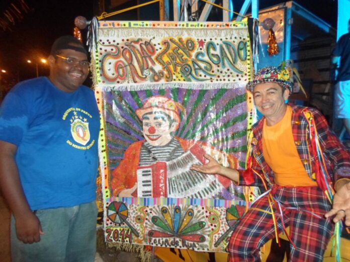 Cordão do Frevo Rasgado completa 25 anos celebrando a alegria, o Carnaval familiar e as músicas regionais