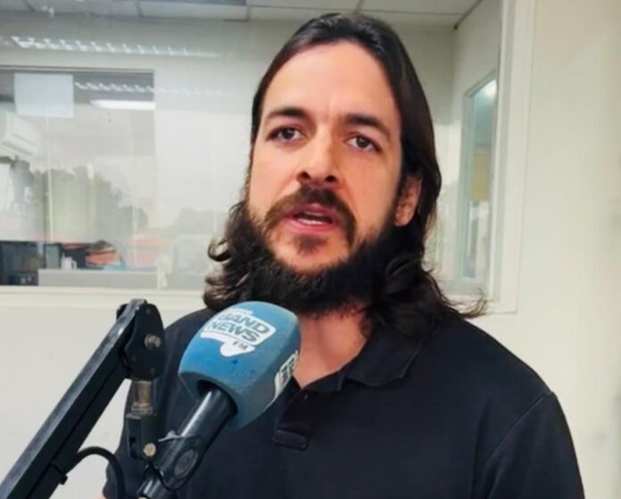 OPINIÃO: Sem repertório e desatualizado, Pedro tenta polarizar com João, mas se 'estabaca' com a cara no chão