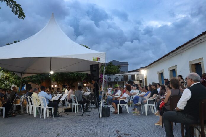 Projeto Corredor Turístico tem música de câmara, jazz e frevo sanfonado no Centro Histórico