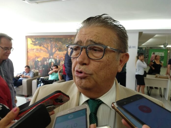 Renato Gadelha define de que lado ficará caso rompimento entre Romero e Bruno se concretize