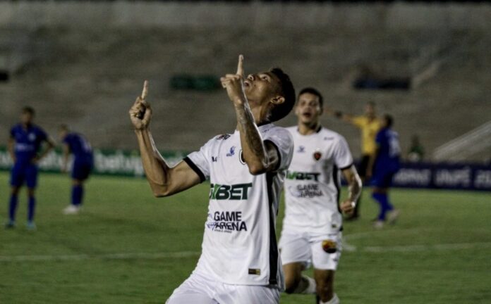Botafogo-PB assegura mais uma vitória fora de casa e mantém liderança no Paraibano