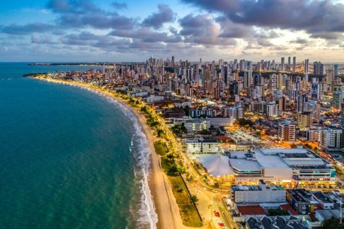 Dengue: João Pessoa vai utilizar drones para aplicar inseticida em casas abandonadas