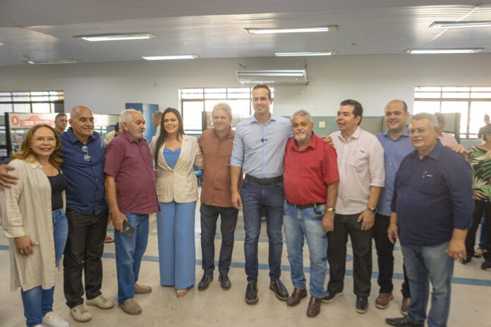 Governador em exercício anuncia reforma da Casa da Cidadania do Açude Velho, em CG