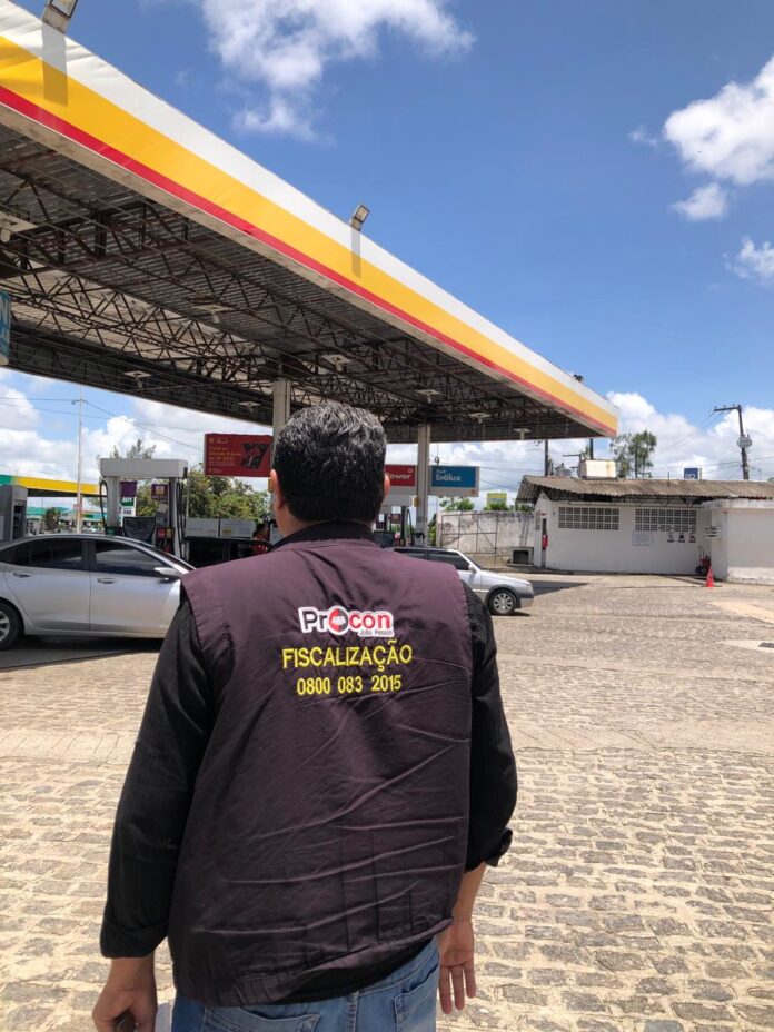 Preço do litro da gasolina é encontrado por R$ 5,65 em João Pessoa