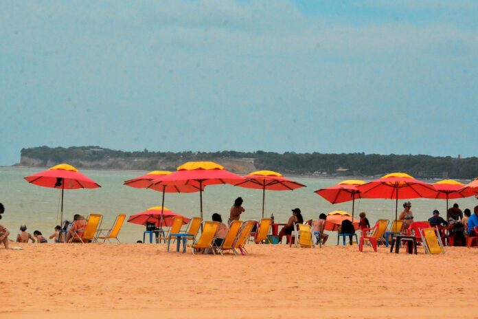 Previsão do tempo para hoje em João Pessoa é de sol, nuvens e possibilidade de chuva
