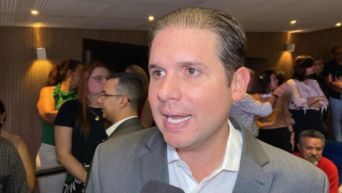 Hugo Motta minimiza 'estremecimentos' entre deputados do Republicanos e João Azevêdo