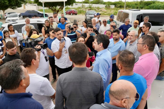Murilo Galdino reúne autoridades em visita técnica para cobrar conclusão da Adutora do Pajeú ainda este ano