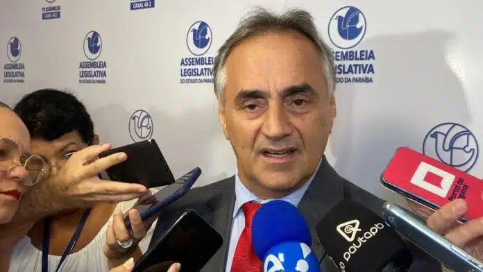 OUÇA: Cartaxo diz que seu nome está à disposição e que não acredita em aliança do PT