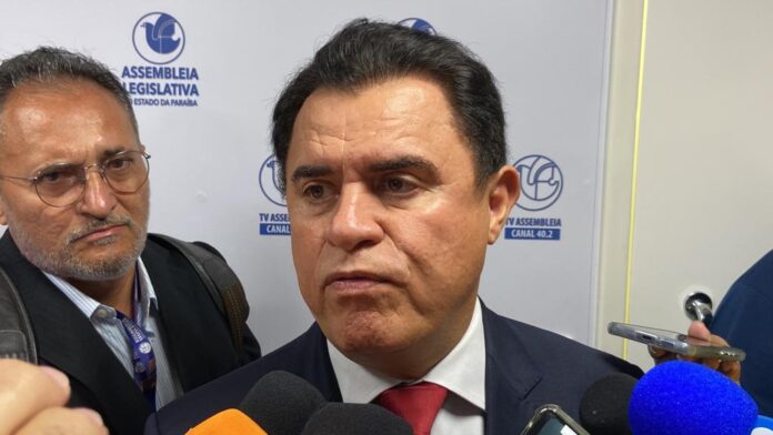 Wilson Santiago reassume mandato na Câmara dos Deputados