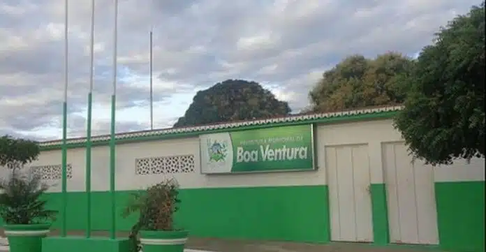 Justiça autoriza TCE arrombar cofre após R$ 500 mil em espécie desaparecer de Prefeitura paraibana
