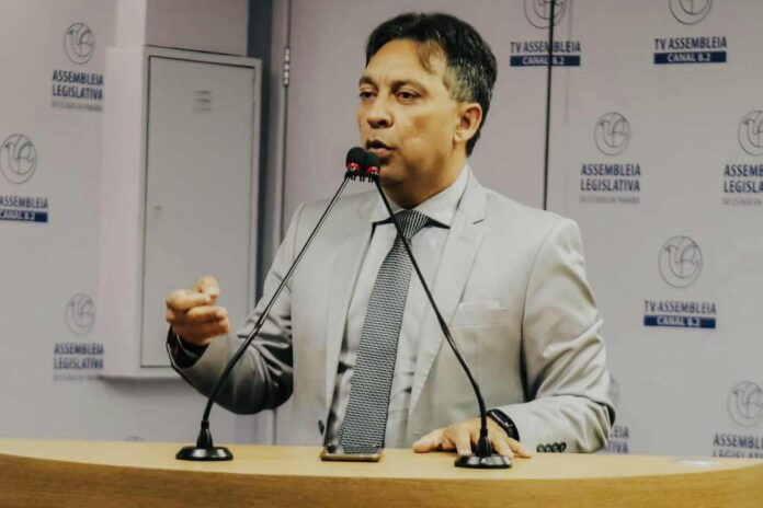 MaisPB • Fábio busca manter Romero com Bruno e defende que deputado indique vice