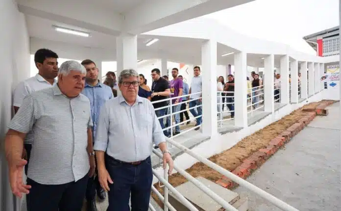 João Azevêdo visita obras em Gurinhém e Pilar que somam investimentos de R$ 61,2 milhões