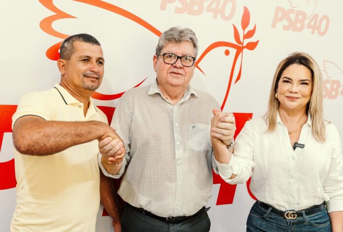 Karla Pimentel anuncia Roga Cabral, do PSB, como vice na disputa pela reeleição