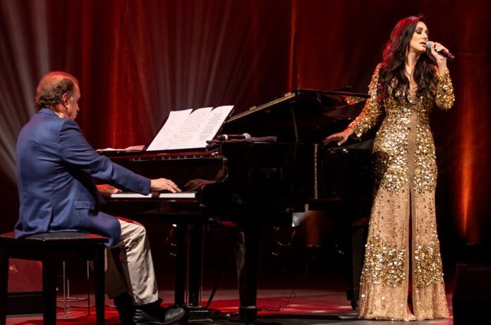 Maestro Eduardo Lages e Marina Elali retornam a João Pessoa em única apresentação dedicada ao Rei Roberto Carlos