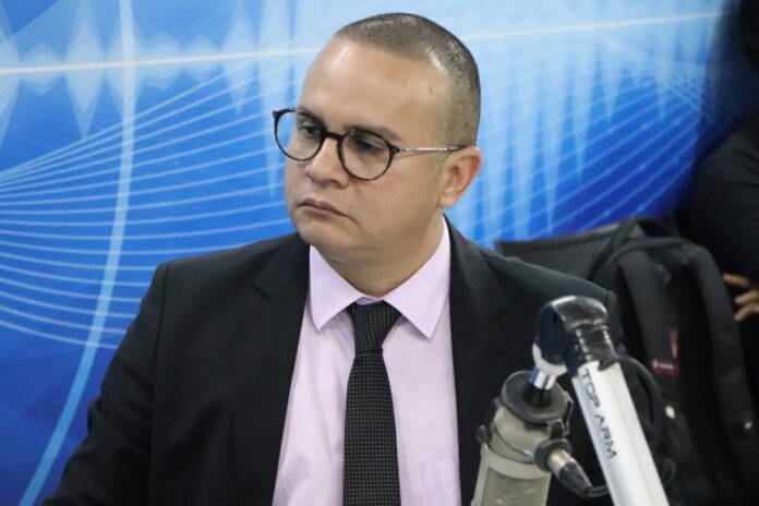 No Diário Oficial: João Azevêdo nomeia Fábio Brito como novo procurador-geral do Estado