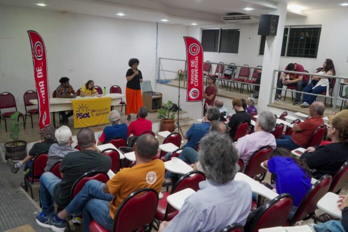 Plenária do PSOL debate unidade da esquerda e oficialização será dada na convenção