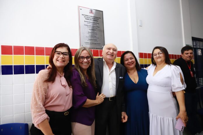 Prefeitura de JP entrega reconstrução da escola Fenelon Câmara, no bairro do Geisel