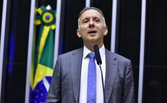 Pela segunda vez, Aguinaldo Ribeiro é eleito um dos melhores deputados do Brasil