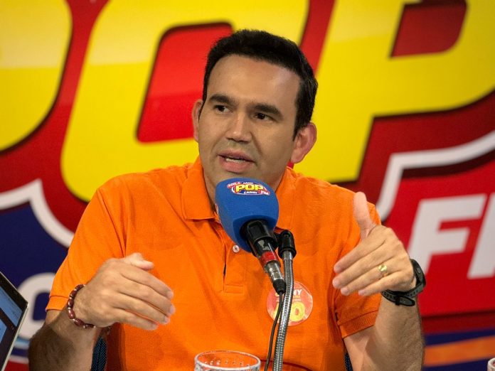 Dr Jhony denuncia contratações irregulares pela atual gestão de Campina Grande