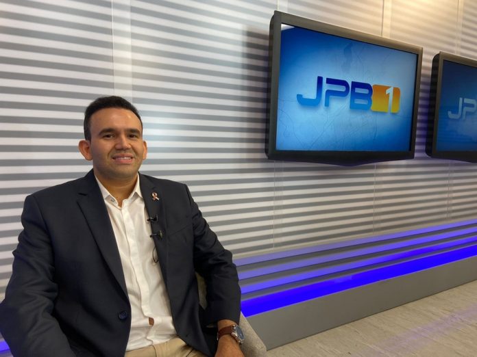 Durante entrevista, Jhony Bezerra promete implantar VLT em Campina Grande