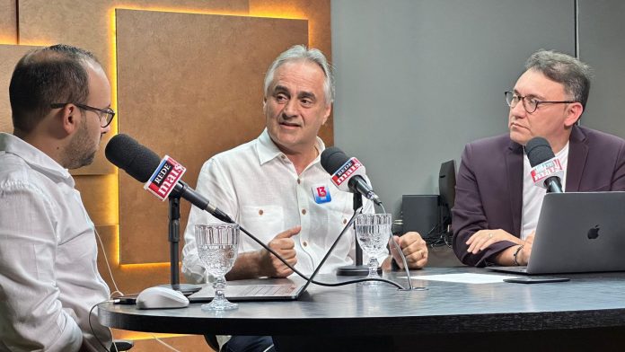 Luciano Cartaxo vai garantir passagem de ônibus gratuita em João Pessoa, assim como fez o Passe Livre Estudantil