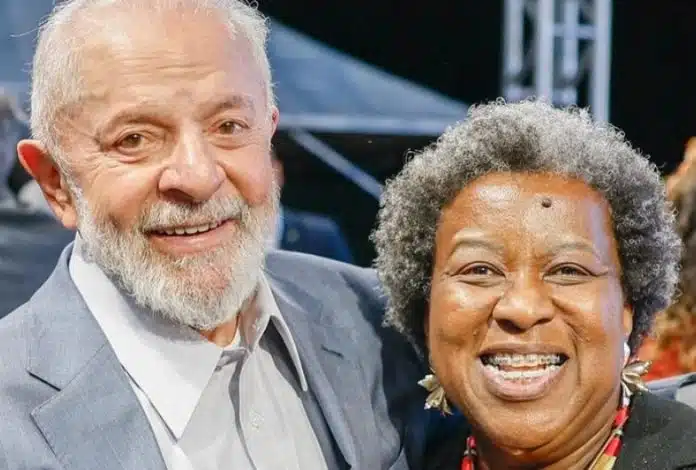 Lula anuncia Macaé Evaristo para ser ministra dos Direitos Humanos