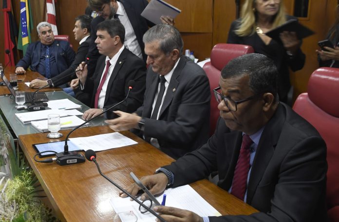 De autoria do Poder Executivo, Câmara de João Pessoa aprova modificações nas LDOs de 2024 e 2025