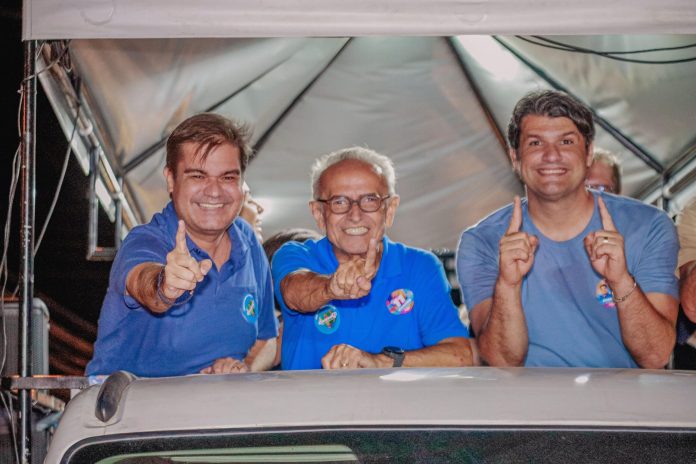 Paratibe, Valentina e Mangabeira recebem carreata de Cícero e Leo com grande mobilização