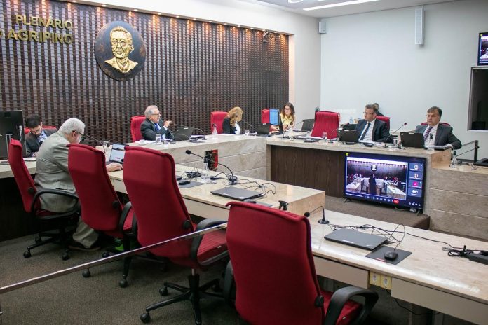 TCE imputa débito de quase R$ 100 mil a Presidente de Câmara da PB por gasto sem comprovação documental