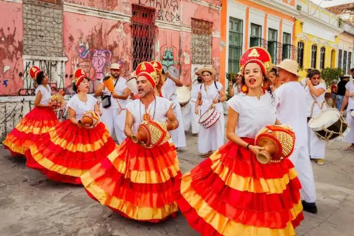 Neste sábado tem circo no Parque da Lagoa e maracatu no Busto de Tamandaré