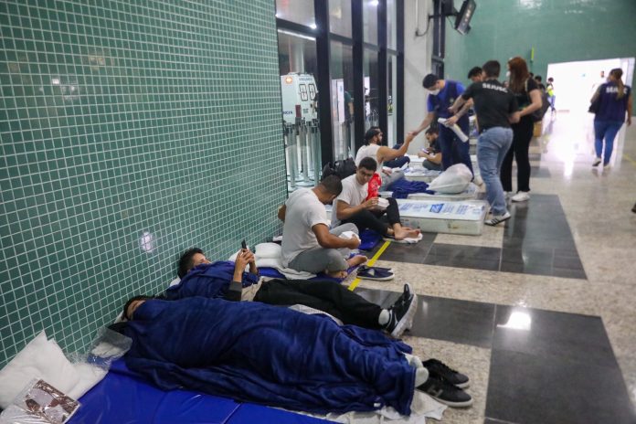 Itamaraty quer explicação dos EUA sobre tratamento dado a brasileiros