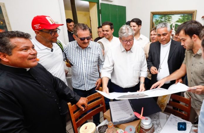 João Azevêdo autoriza convênio para a construção de várias obras, em Solânea