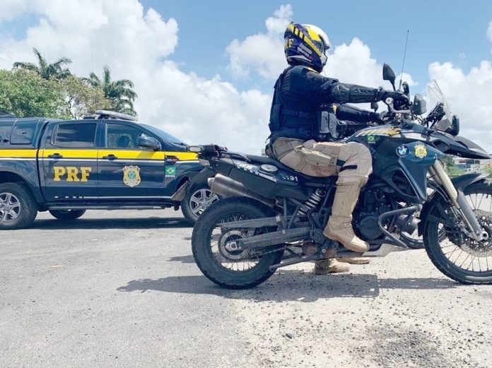 Lei Seca: Dois motoristas são presos durante fiscalizações da PRF na Paraíba