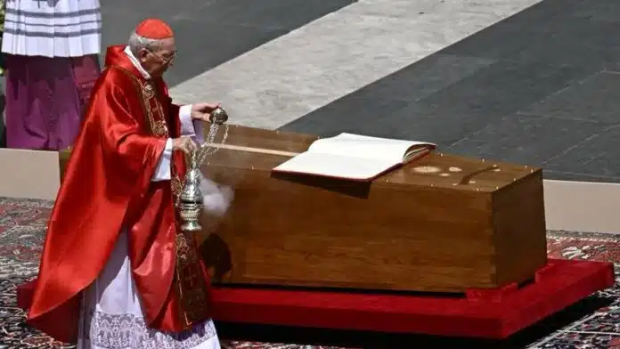 Funeral do papa Francisco acontece neste sábado