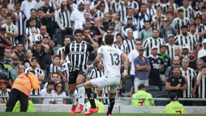 Hulk compara derrota na final da Libertadores do ano passado com o 7 a 1 na Copa do Mundo de 2014