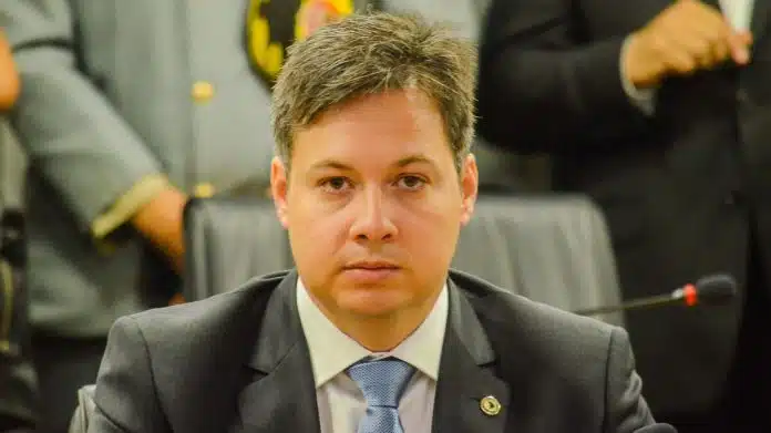 Júnior Araújo avalia saída do PSB e possível ida para o Progressistas: 