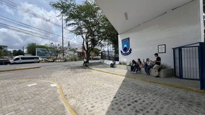 Concurso para professor substituto da UFCG: edital, inscrição, vagas