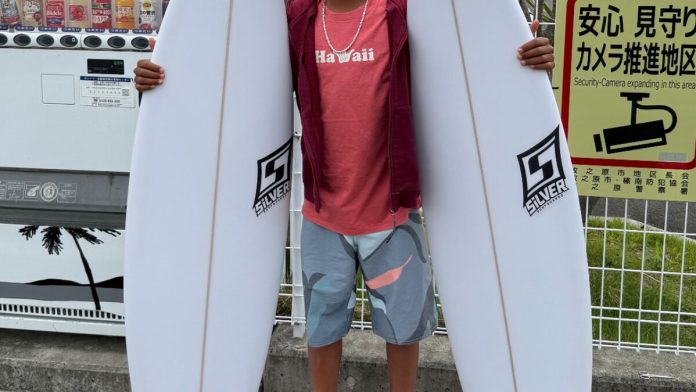 conheça Arthur Vilar, paraibano fenômeno do surfe