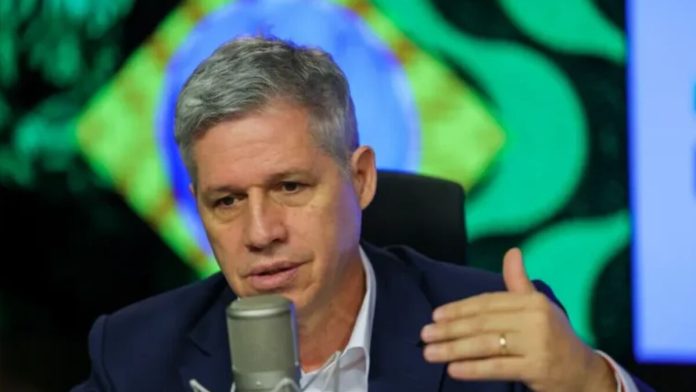 'o que existe é fiscalização'