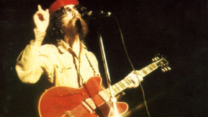 Documentário conta tudo sobre a vida e a música de Raul Seixas
