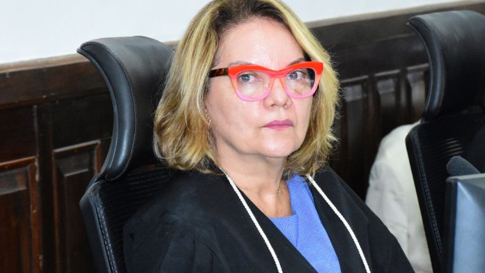 Desembargadora suspende lei e devolve direito às academias de cobrarem por uso de instalações