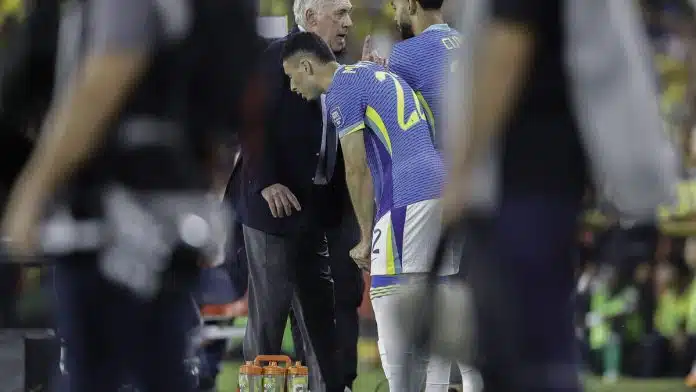Matheus Cunha deve ser titular contra o Paraguai e encara chance importante na Seleção