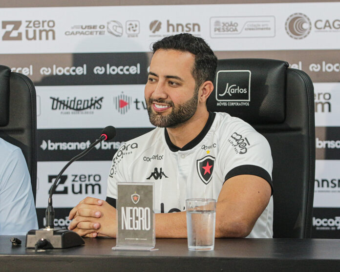 Fillipe Félix comenta sobre reforços do Botafogo-PB e relação com antigos conselheiros
