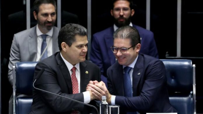 Motta e Alcolumbre defendem saída diplomática e resposta com Lei da Reciprocidade