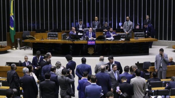 veja como votaram os deputados federais da Paraíba