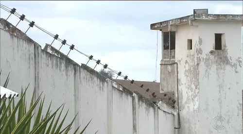 
				
					Hytalo Santos no presídio do Róger: veja regras, estrutura e pavilhão onde casal deve ficar
				
				